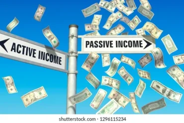 perbedaan active income